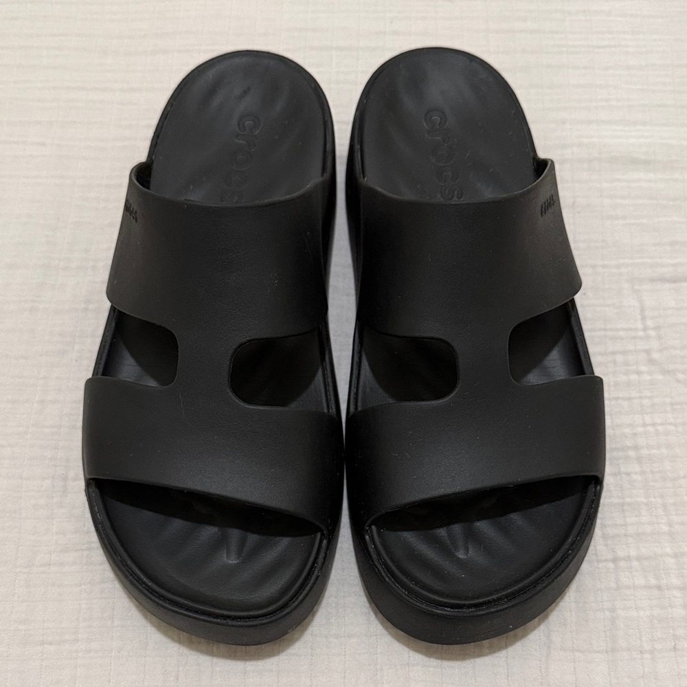 Crocs Getaway H-Band Platform Sandals | Women’s Size 9